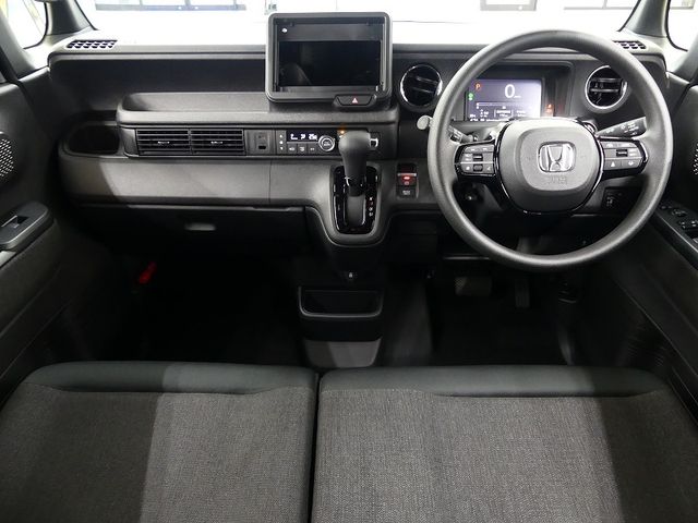 HONDA N BOX CUSTOM 2025 Image 31