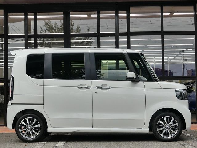 HONDA N BOX CUSTOM 2025 Image 31