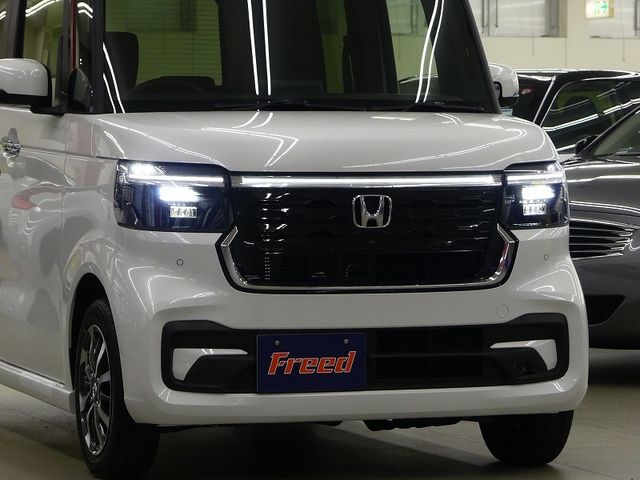 HONDA N BOX CUSTOM 2025 Image 31