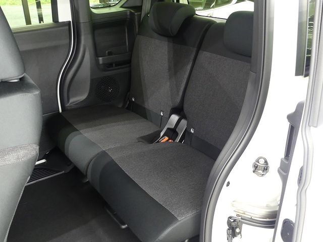 HONDA N BOX CUSTOM 2025 Image 31