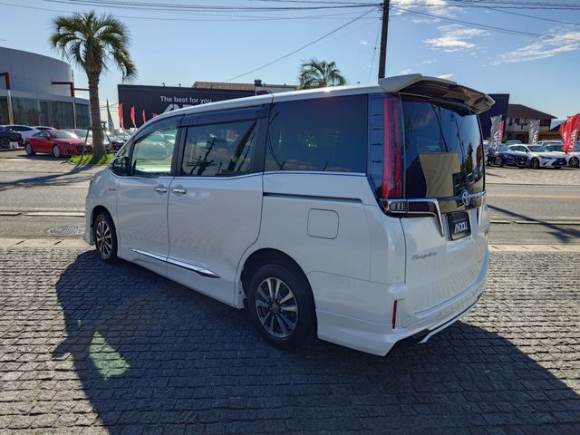 TOYOTA ESQUIRE HYBRID 2019 Image 31