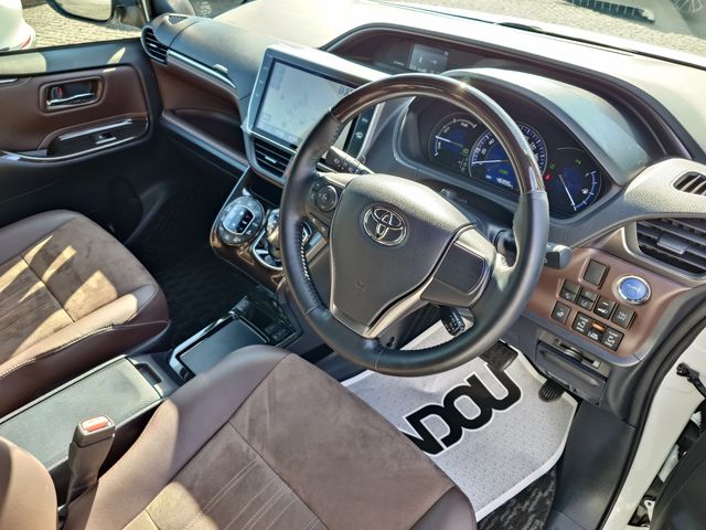 TOYOTA ESQUIRE HYBRID 2019 Image 31