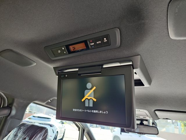 TOYOTA ESQUIRE HYBRID 2019 Image 31