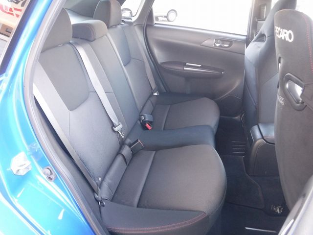 SUBARU IMPREZA WRX 2012 Image 31