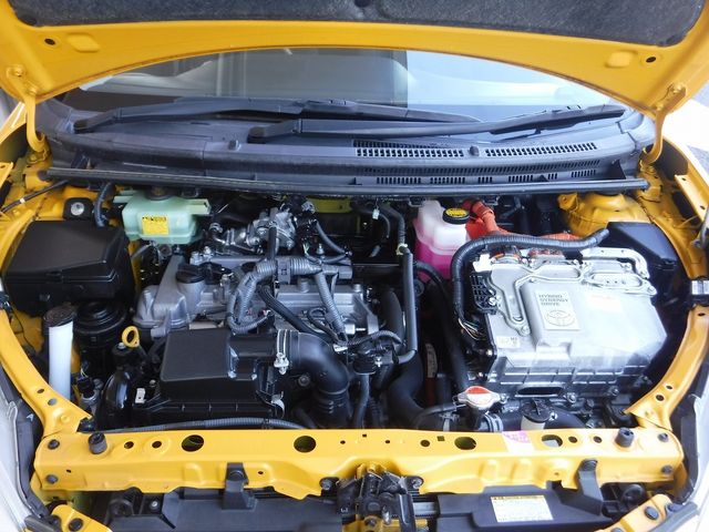 TOYOTA AQUA 2016 Image 31