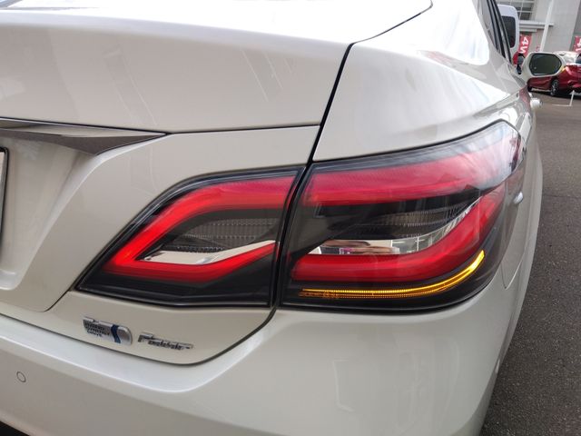 TOYOTA CROWN SEDAN HYBRID 4 2020 Image 31