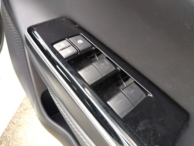 TOYOTA CROWN SEDAN HYBRID 4 2020 Image 31