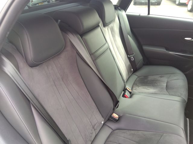 TOYOTA CROWN SEDAN HYBRID 4 2020 Image 31