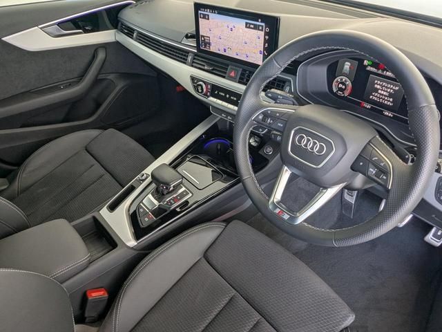 AUDI A4 AVANT 2023 Image 31