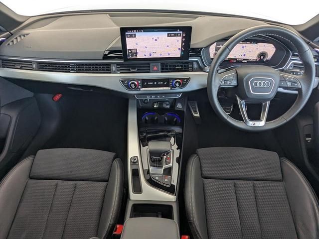 AUDI A4 AVANT 2023 Image 31