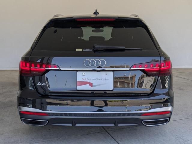 AUDI A4 AVANT 2023 Image 31