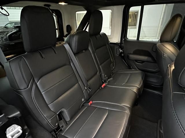 JEEP WRANGLER UNLIMI 2023 Image 31