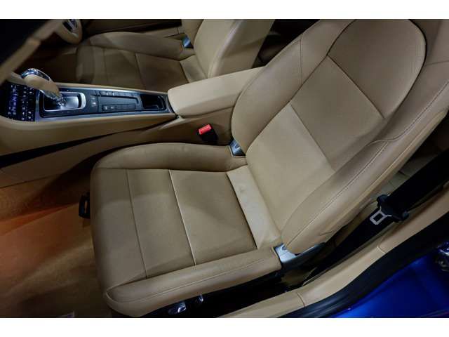 PORSCHE 911 2013 Image 31