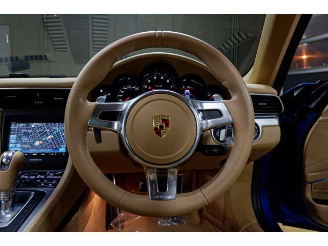 PORSCHE 911 2013 Image 31