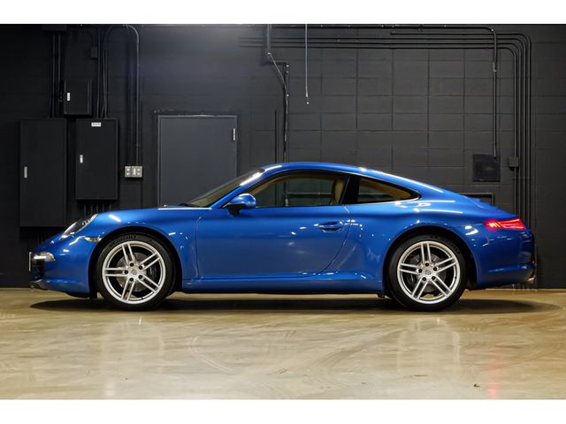 PORSCHE 911 2013 Image 31