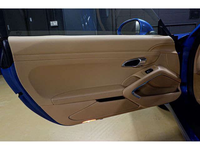 PORSCHE 911 2013 Image 31