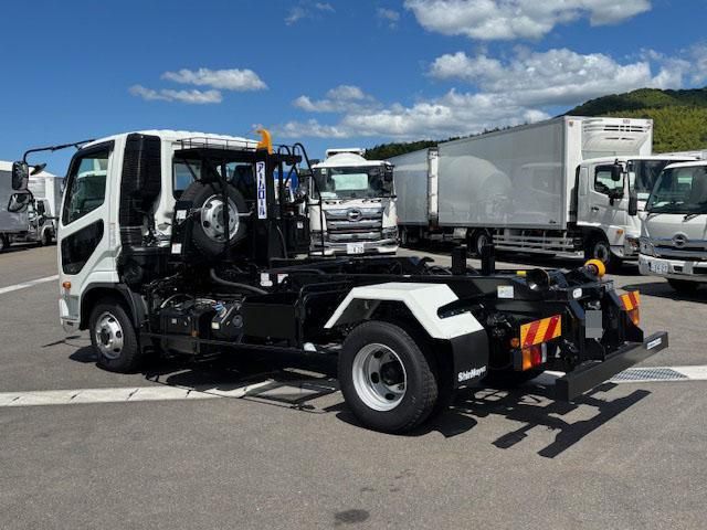 MITSUBISHI FUSOU FIGHTER 2025 Image 31