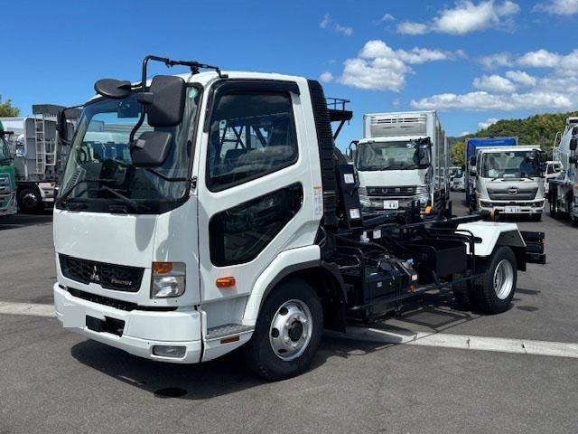 MITSUBISHI FUSOU FIGHTER 2025 Image 31