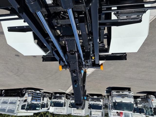 MITSUBISHI FUSOU FIGHTER 2025 Image 31