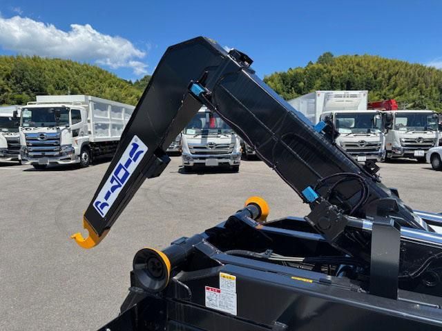 MITSUBISHI FUSOU FIGHTER 2025 Image 31