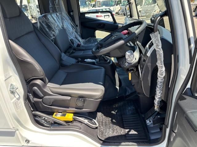 MITSUBISHI FUSOU FIGHTER 2025 Image 31