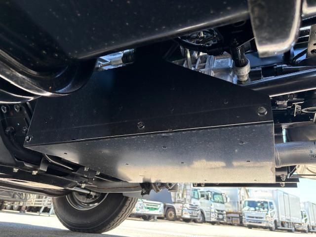 MITSUBISHI FUSOU FIGHTER 2025 Image 31