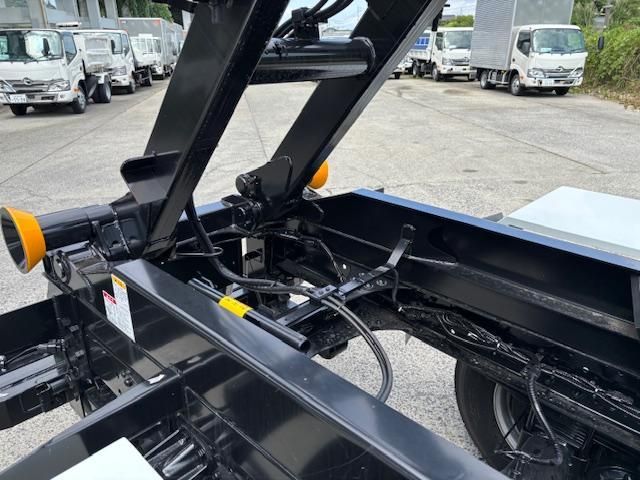 MITSUBISHI FUSOU FIGHTER 2025 Image 31