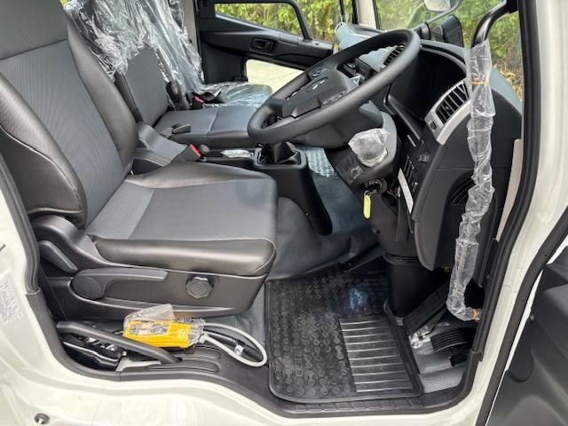 MITSUBISHI FUSOU FIGHTER 2025 Image 31