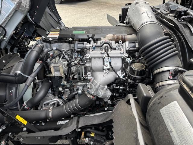 MITSUBISHI FUSOU FIGHTER 2025 Image 31