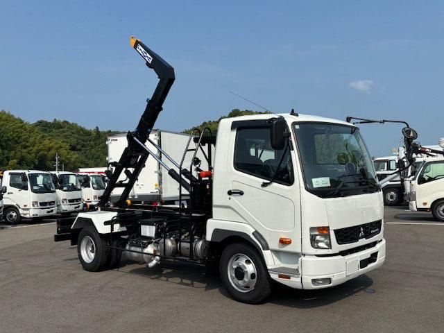 MITSUBISHI FUSOU FIGHTER 2025 Image 31