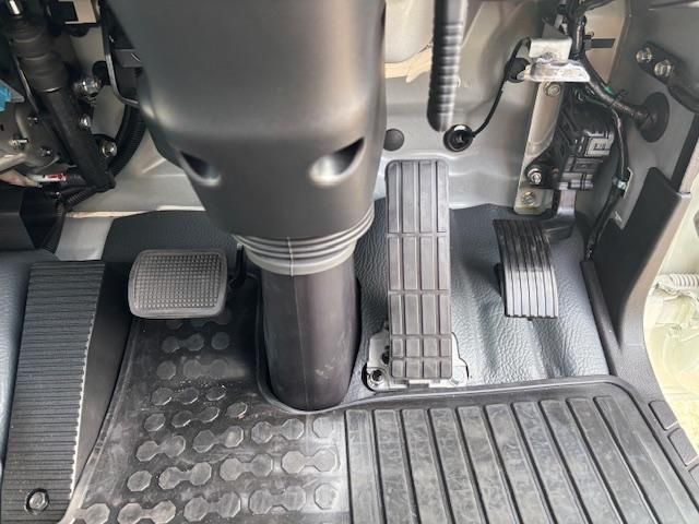 MITSUBISHI FUSOU FIGHTER 2025 Image 31