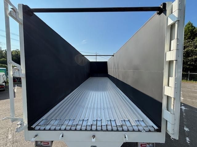 HINO PROFIA 2025 Image 31