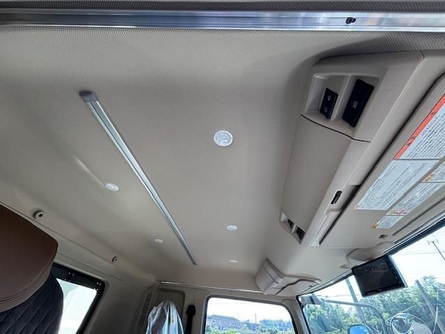 HINO PROFIA 2025 Image 31