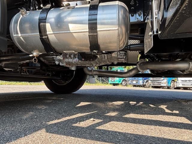 HINO PROFIA 2025 Image 31