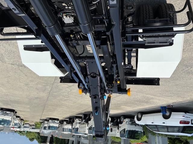 MITSUBISHI FUSOU FIGHTER 2025 Image 31