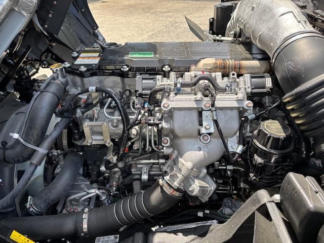 MITSUBISHI FUSOU FIGHTER 2025 Image 31