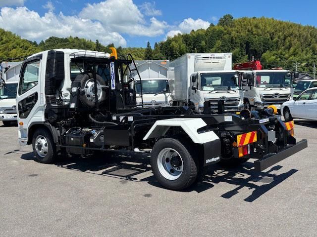 MITSUBISHI FUSOU FIGHTER 2025 Image 31