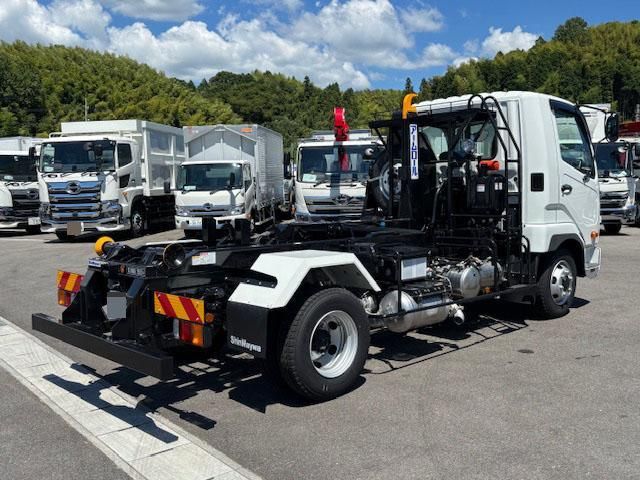 MITSUBISHI FUSOU FIGHTER 2025 Image 31