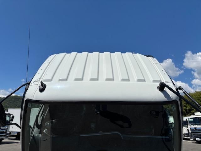 MITSUBISHI FUSOU FIGHTER 2025 Image 31