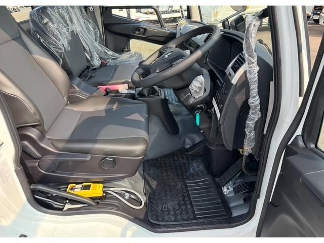 MITSUBISHI FUSOU FIGHTER 2025 Image 31