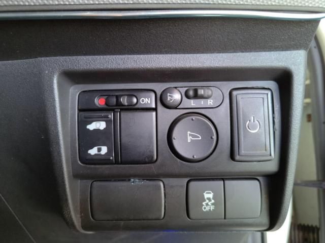 HONDA FREED HYBRID 2013 Image 31