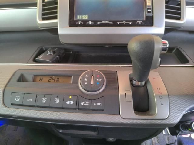 HONDA FREED HYBRID 2013 Image 31