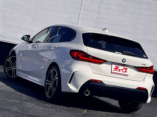 BMW 1SERIES 2019 Image 31