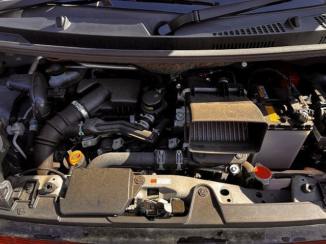 DAIHATSU TANTO CUSTOM 2021 Image 31