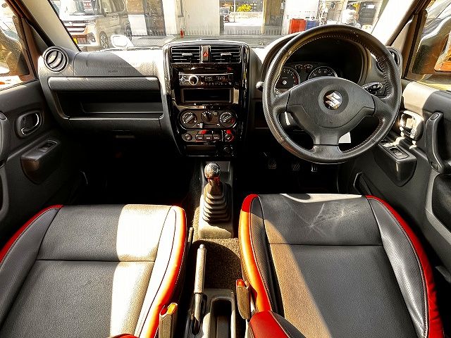 SUZUKI JIMNY 4WD 2014 Image 31