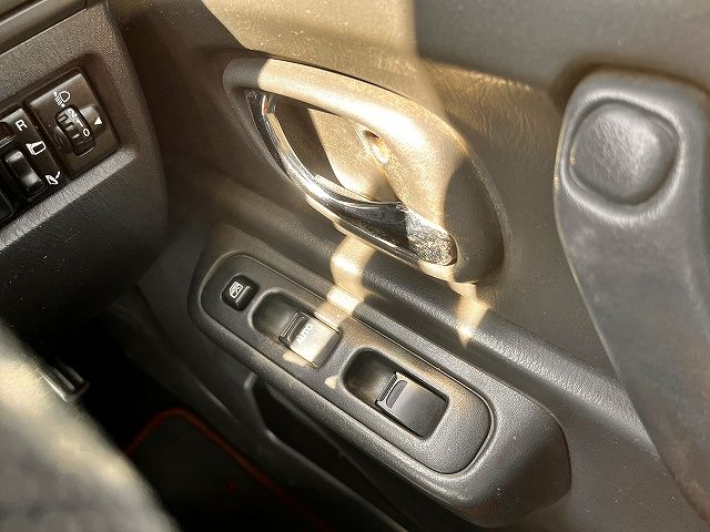 SUZUKI JIMNY 4WD 2014 Image 31