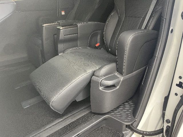 TOYOTA ALPHARD 2024 Image 31