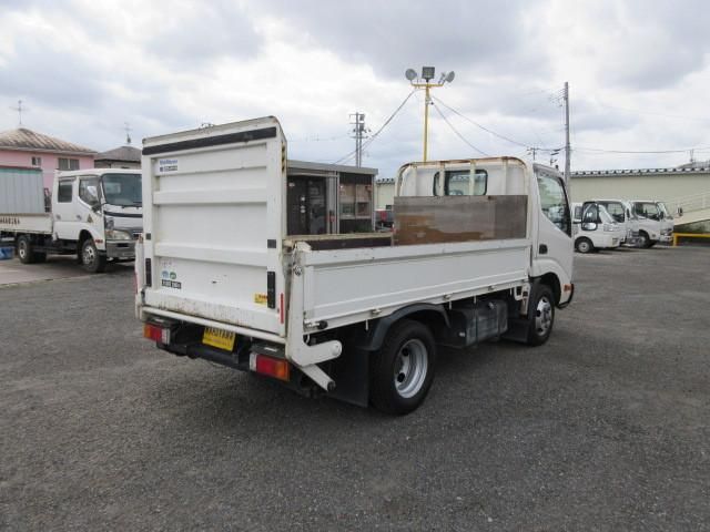 HINO DUTRO 2018 Image 31