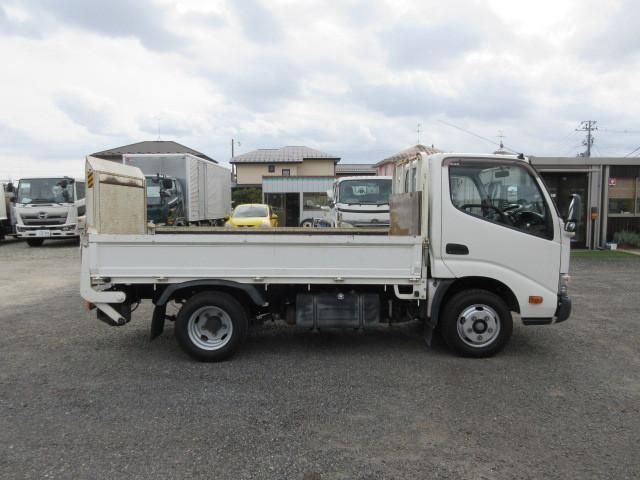 HINO DUTRO 2018 Image 31
