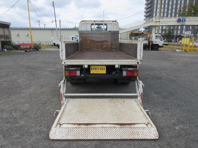 HINO DUTRO 2018 Image 31